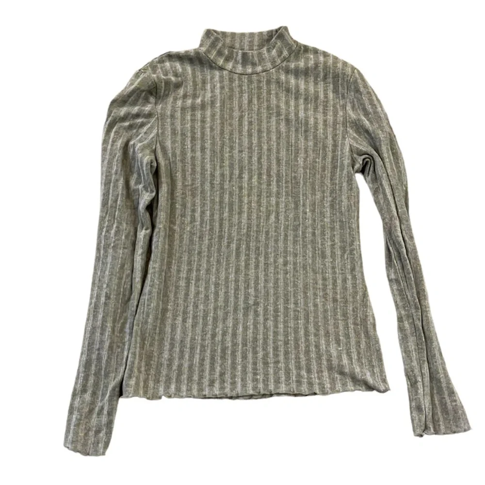 Lefties | Lettuce Edge Mocked Neck Ribbed Long Sleeve Top